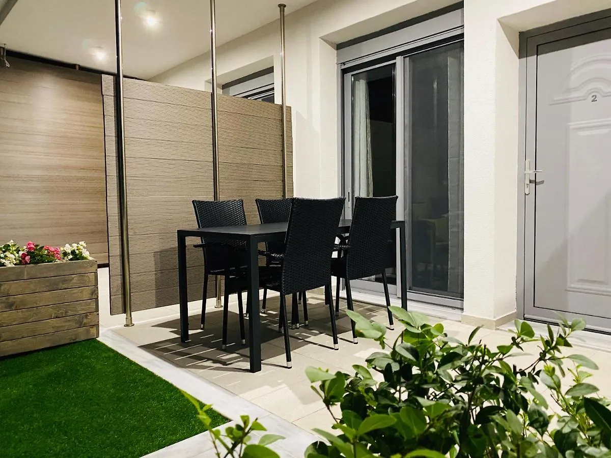 Mila Studios Polychrono Aparthotel